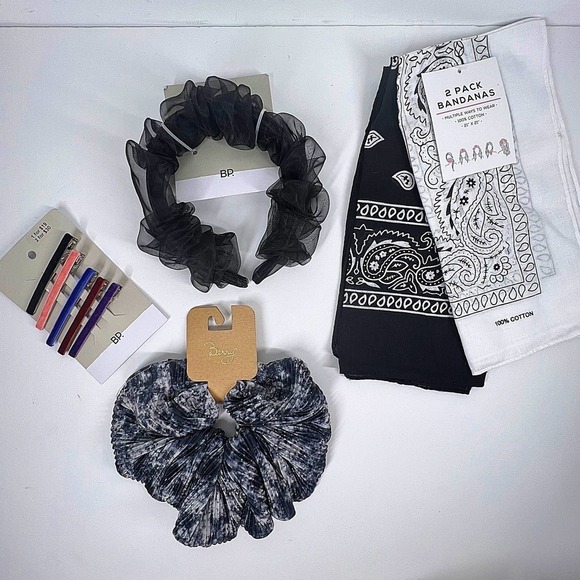 Nordstrom Lot Giant Scrunchie Velvet Hair Clips Hairband Bandana - Picture 1 of 11